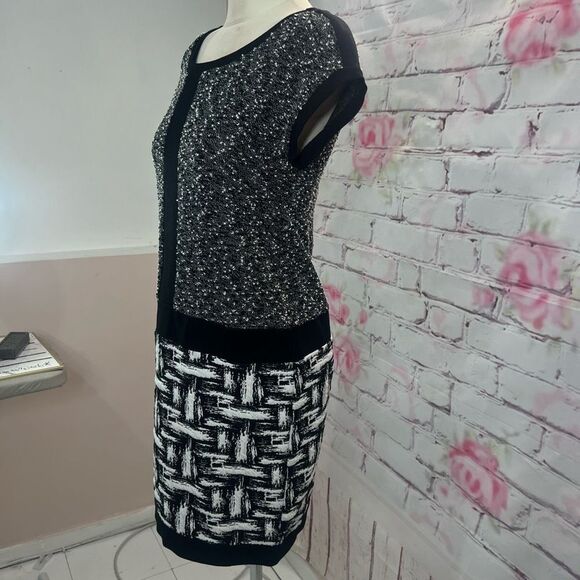 Ann Taylor nwt short sleeve mixed knit sheath dress size 4 - Picture 3 of 10
